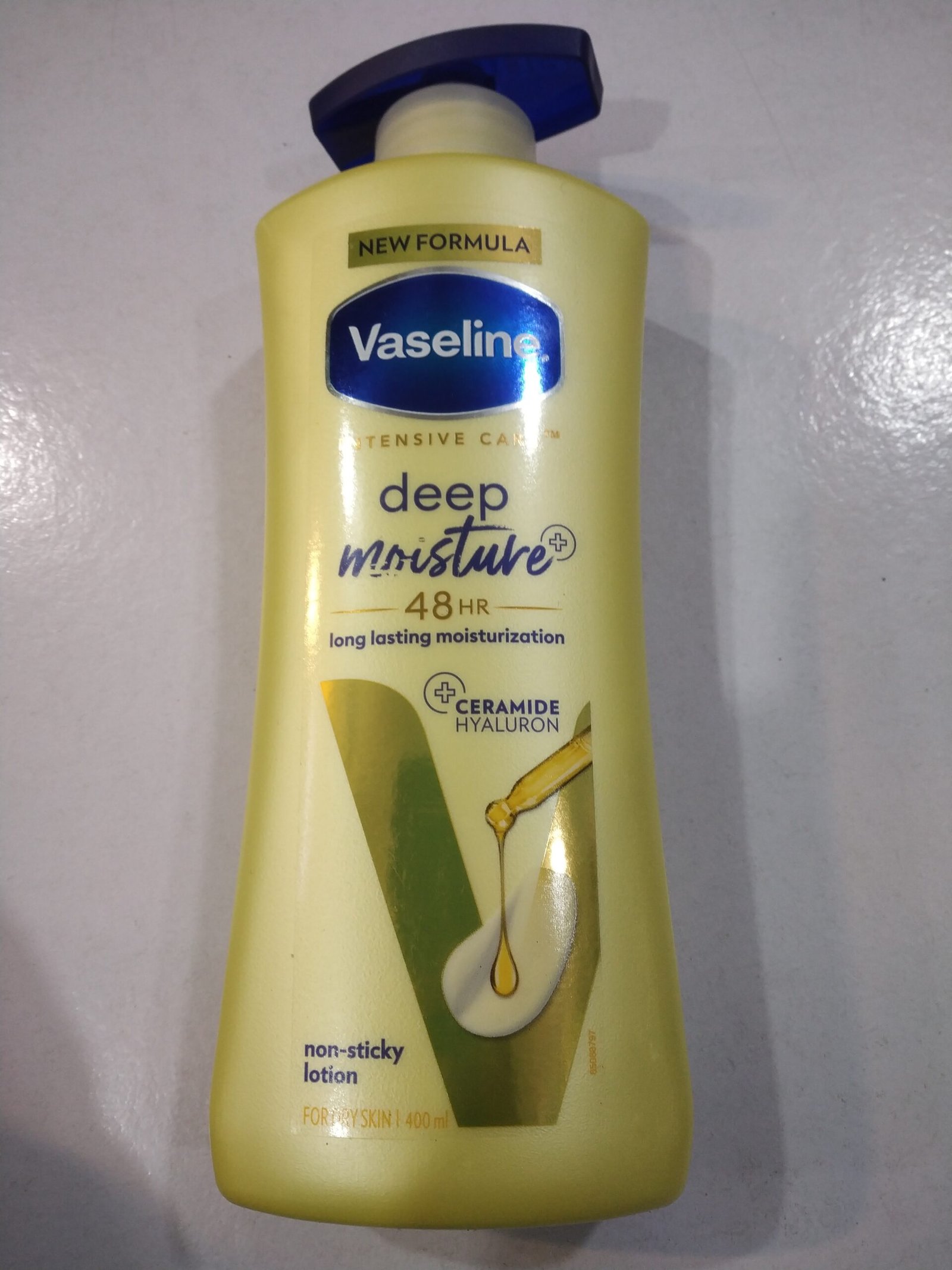 Vaseline Intensive Care Deep Moisture & Non-Sticky Lotion-400 ml.